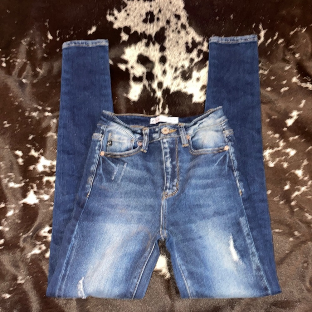 Kancan womens skinny jeans.